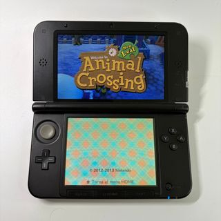 Nintendo 3DS XL Rosso con accessori