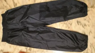Pantalón fino de nieve plastificado