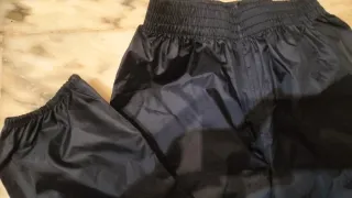 Pantalón fino de nieve plastificado