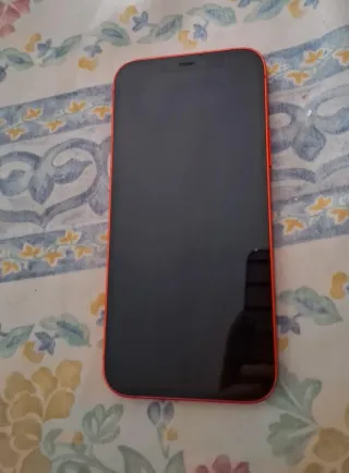 iPhone 12 Rojo