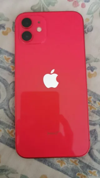 iPhone 12 Rojo