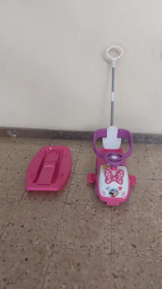 Correpasillos evolutivo con luz y sonidos