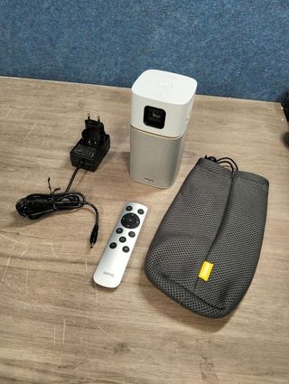 BenQ GV1 Mini Proyector Portátil con WiFi