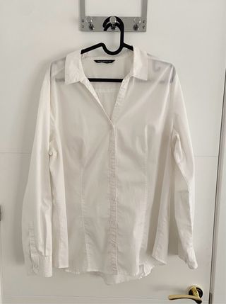 Camisa blanca elegante