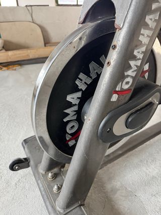 Bicicleta Spinning Tomahawk