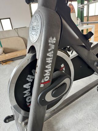 Bicicleta Spinning Tomahawk