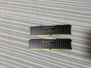 2x Corsair Vengeance DDR4 16GB 3000MHz RAM