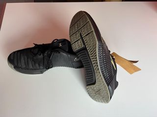 Nike Metcon Zapatillas CrossFit Negras Doradas