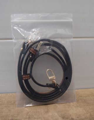 ORGANIZADOR PARA BOLSO EN FIELTRO COLOR BEIGE