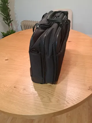 Maletín Samsonite con ruedas