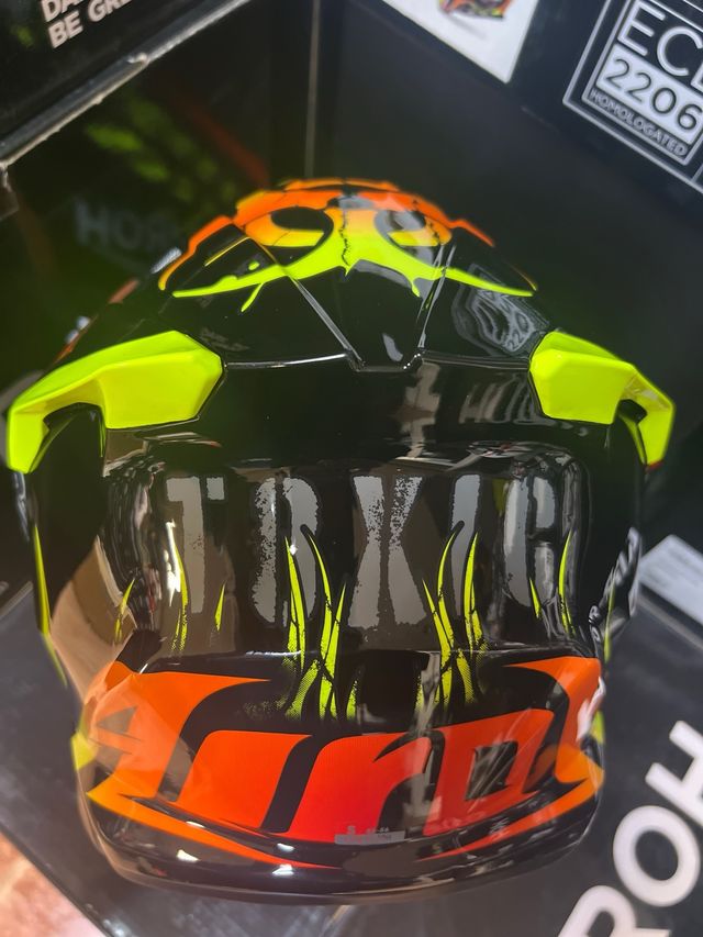 Casco Moto S Cross Airoh Twist 3
