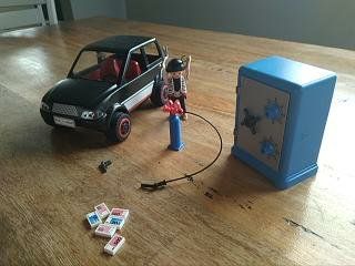 Playmobil Coche, Ladrón y Caja Fuerte 4059
