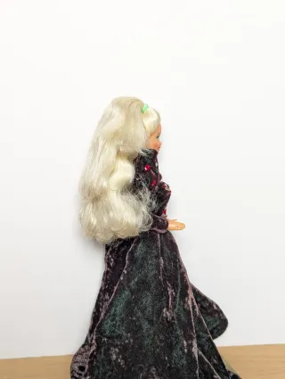 Barbie Holiday 1991