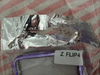 Funda Samsung Galaxy Z Flip 4 morado