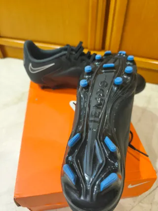 Botas de fútbol Nike Tiempo Legend 9 Club Fg/Mg