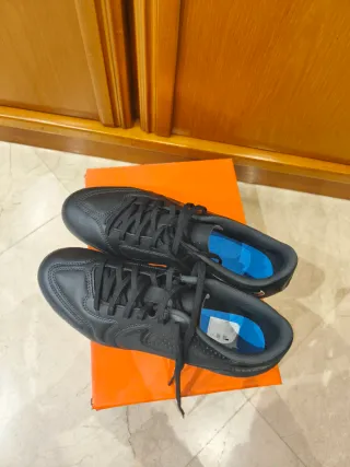 Botas de fútbol Nike Tiempo Legend 9 Club Fg/Mg