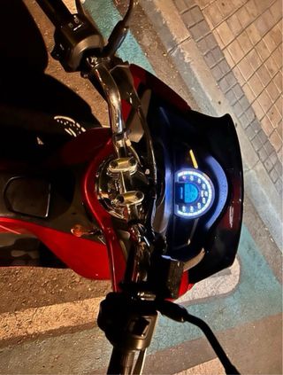 Honda PCX 125 Roja 2017 Menos de 21.000km