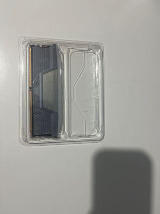 Corsair DDR5 16GB RGB RAM 6000hz