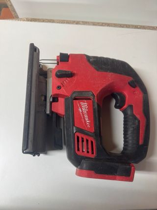 Sierra de calar Milwaukee M18