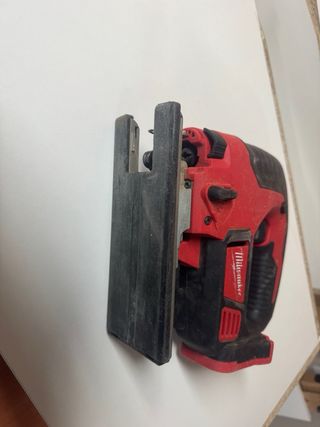 Sierra de calar Milwaukee M18