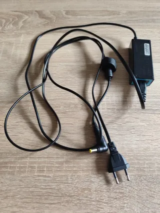 Portátil Acer Aspire V5-122P