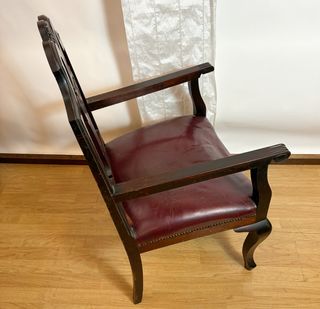 Sillón Estilo Chippendale Piel y Madera