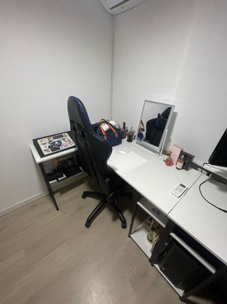 Escritorio de estudio o despacho