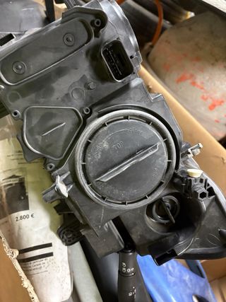 Faro delantero bmw serie 3