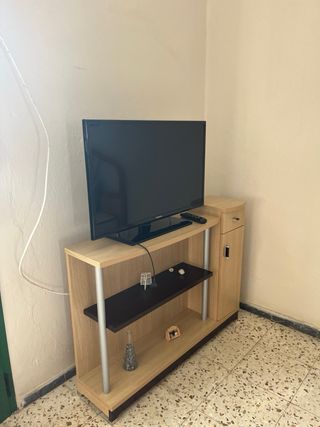 Mueble TV madera y metal