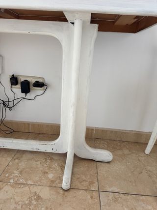 Mesa libro y 4 sillas para restaurar