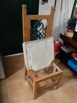 Sillas de comedor de madera y metal