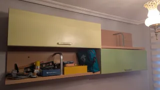 Estantería modular madera, metal y plástico