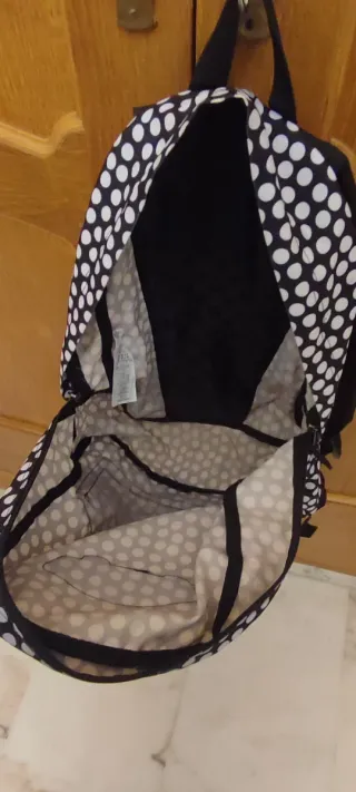 Mochila Vans Lunares Blanco y Negro