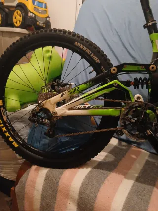 Bicicleta Descenso Specialized Demo 8