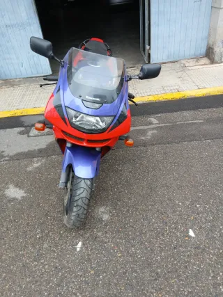 Kawasaki ZX600R '96 Roja/Azul