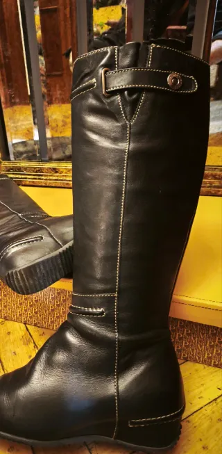 BOTAS ALTAS en PIEL