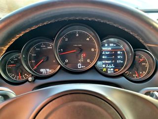 Porsche Cayenne en perfecto estado