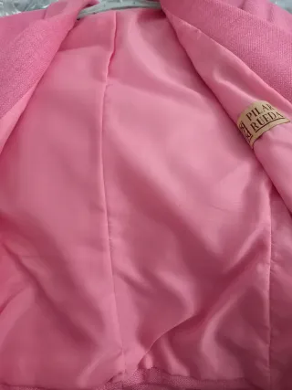 Conjunto chaqueta y falda rosa