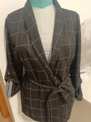 Chaqueta cuadros blanco y negro