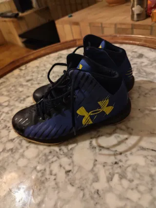 Lote de varias zapatillas