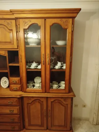 Mueble de salón madera maciza