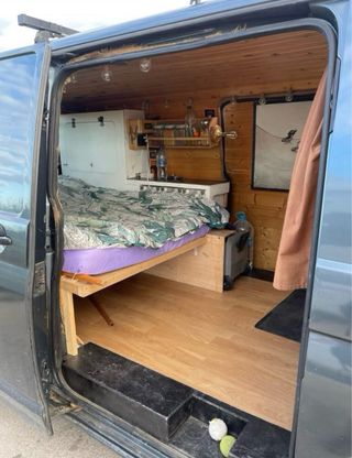 Volkswagen Transporter T5 2005