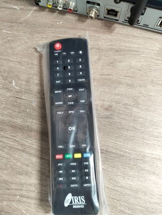 IRIS 9800 HD - Receptor de TV por satélite Full HD