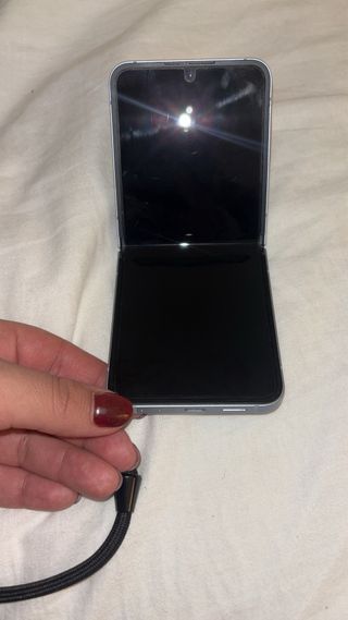 Samsung Galaxy Z Flip6 Azul (usado)