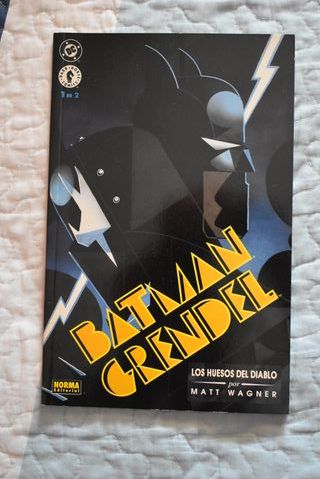 Comic Batman Grendel. Los huesos del diablo N 1