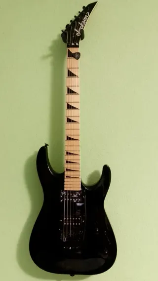 Guitarra Jackson JS32 Negra