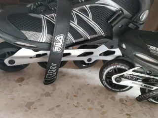 Patines en línea Fila, Negro y plata, talla 44