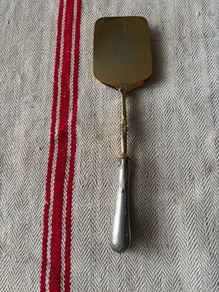 Cubierto de servicio francés metal