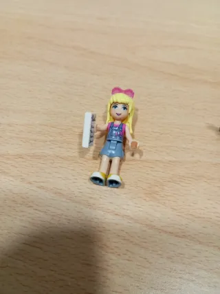 LEGO Friends: Servicio de Entrega de Regalos