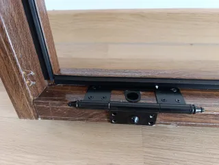 Puerta exterior metálica rústica roble (A REPARAR)